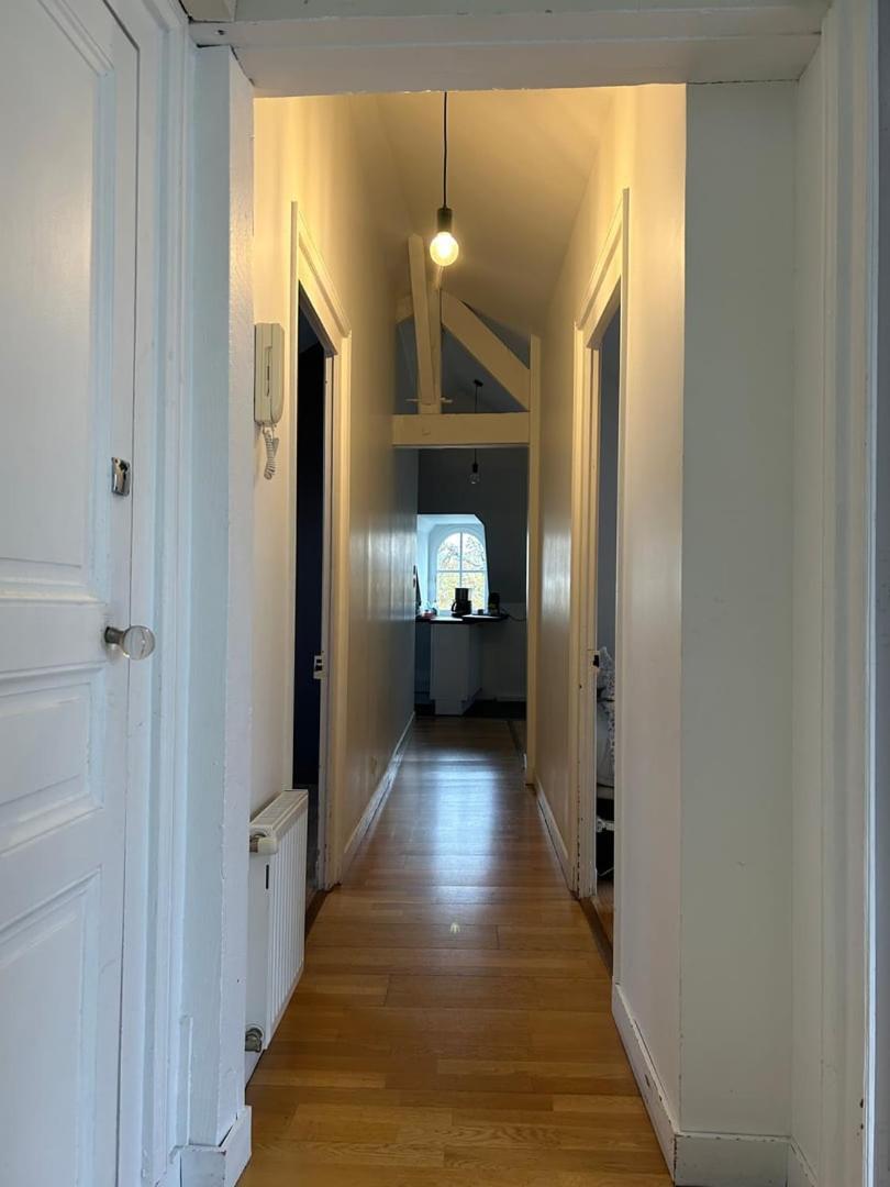 Le Square : Climatise En Centre Appartement *